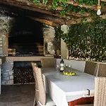 Casa de Férias With Fireplace Vii Postira